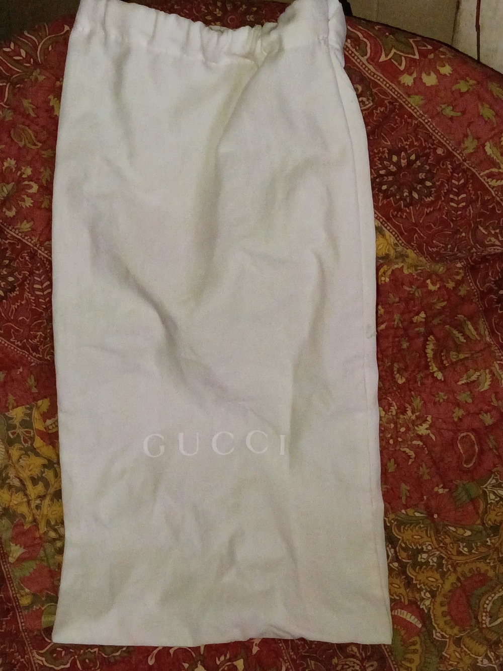 Gucci White Drawstring Dust Bag with Printed Logo